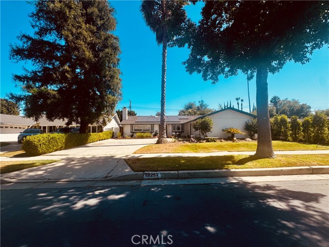 Property photo of 22252 Bassett ST