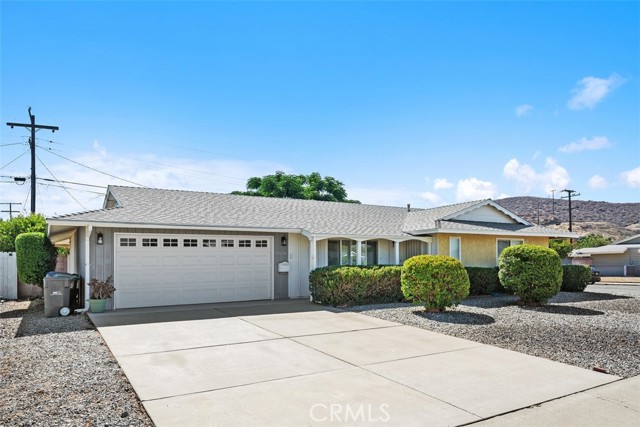 Property photo of 28656 Bradley RD
