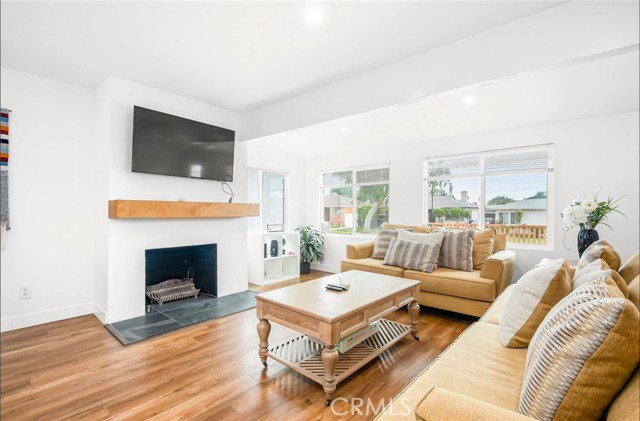 Property photo of 1655 W 109th ST
