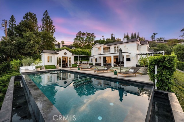 Property photo of 4639 BALBOA AV