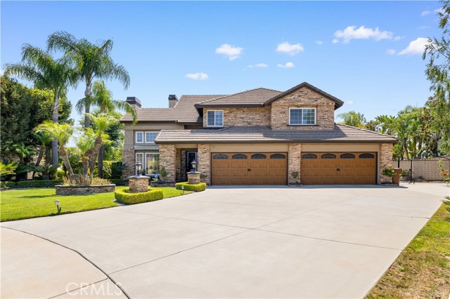 Property photo of 27025 Glaramara LN