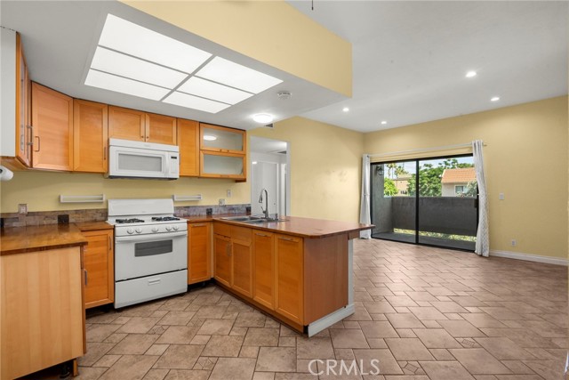 Property photo of 10943 Laurel Canyon BL
