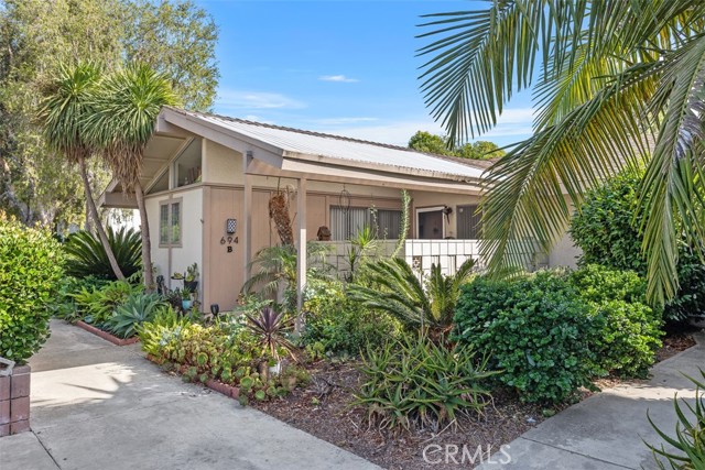 Property photo of 694 Avenida Sevilla