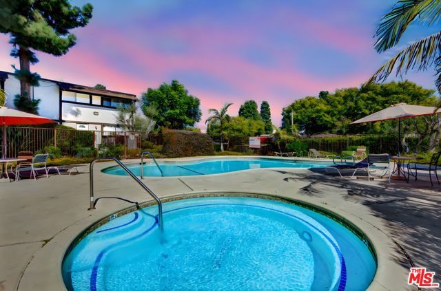 Property photo of 316 S Miraleste DR