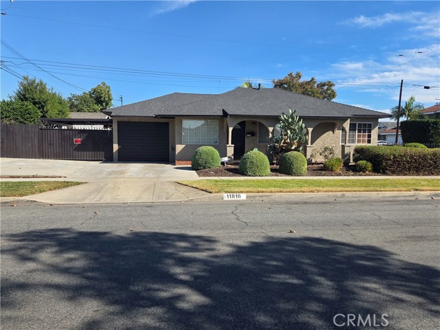 Property photo of 11816 Arlee