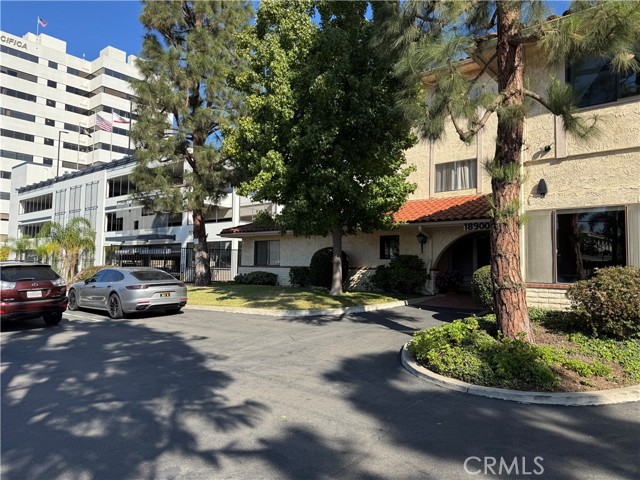 Photo of 18900 Delaware St