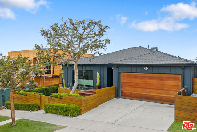 Property photo of 1645 S Sierra Bonita AV