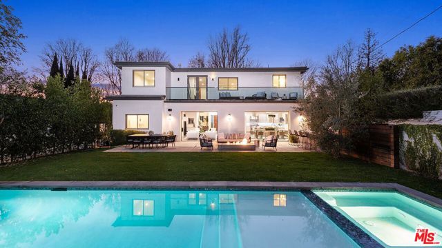 Property photo of 2408 Castle Heights AV