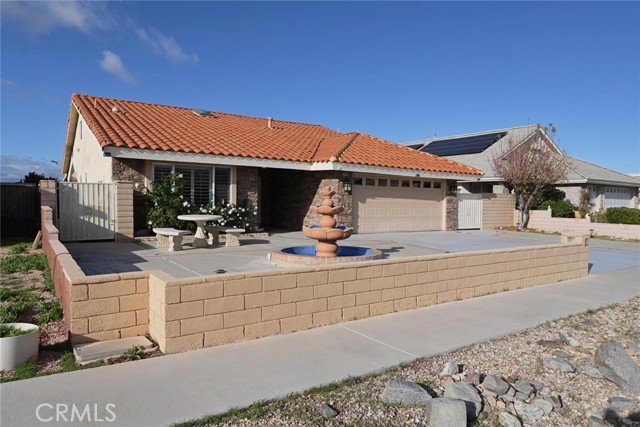 Property photo of 27470 Lakeview DR