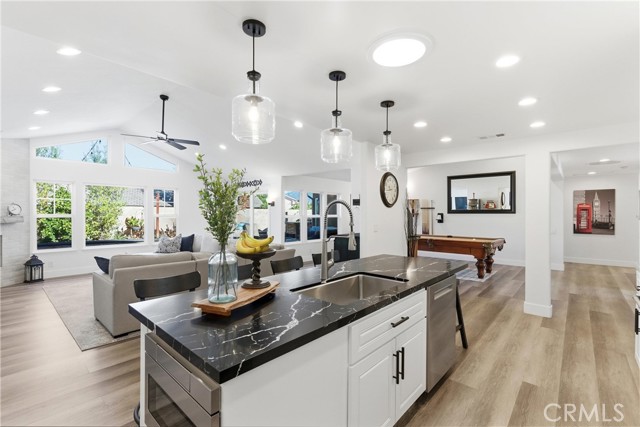 Photo of 27321 Via Balsa