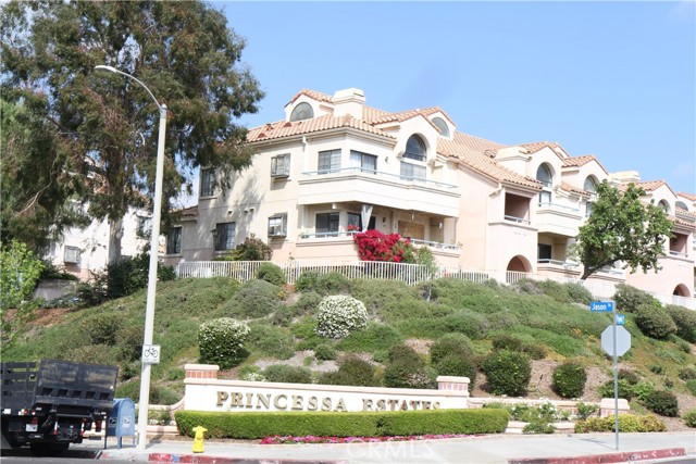 Property photo of 18123 Erik CT