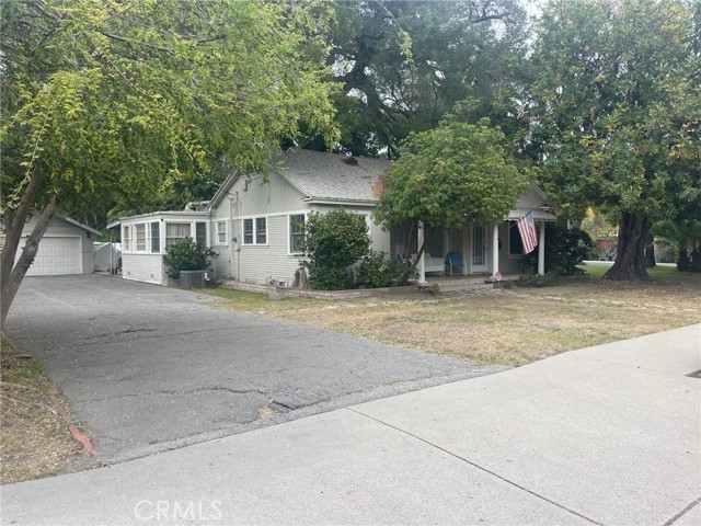 Property photo of 13005 Magnolia