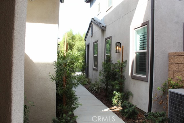 Property photo of 15974 Jamie LN