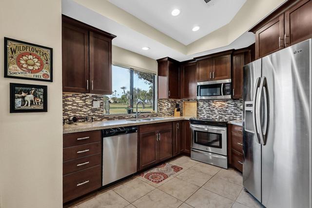 Property photo of 41495 Preston TR