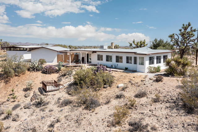 Property photo of 57349 Mesa DR