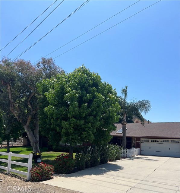 Property photo of 1390 Corona AV