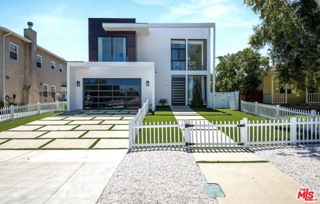Property photo of 18016 Valley Vista BL
