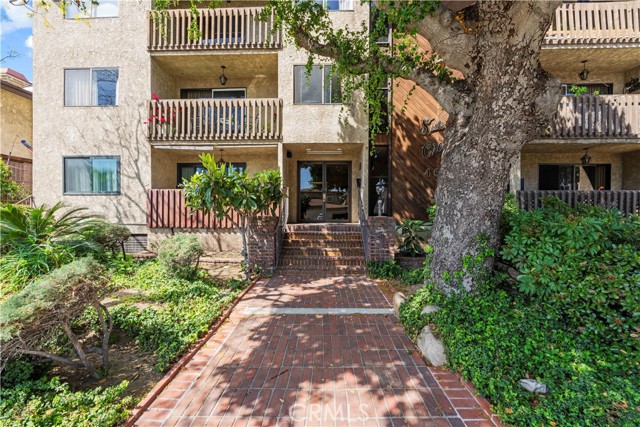 Property photo of 465 Ivy ST