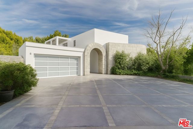 Property photo of 1111 Bel Air PL