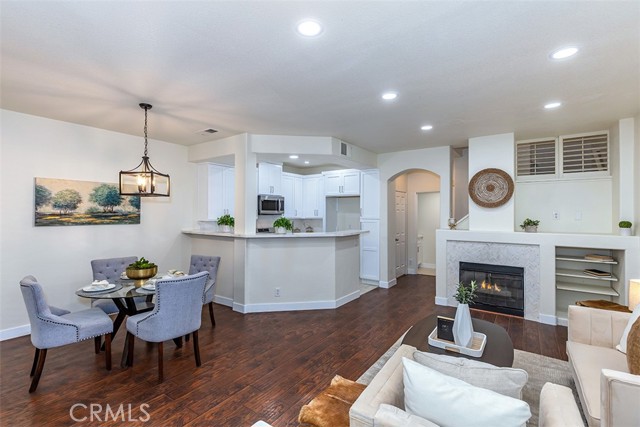 Property photo of 1010 S Gibraltar AV