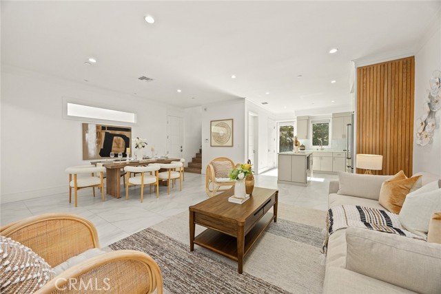 Property photo of 125 California ST
