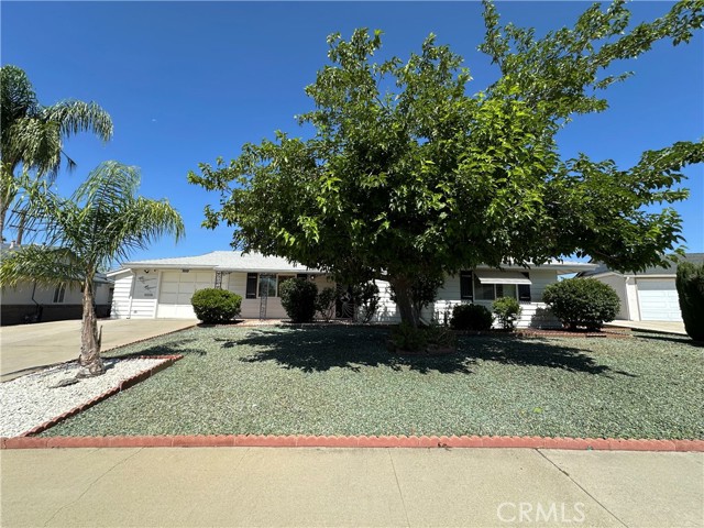 Property photo of 29041 Desert Hills RD