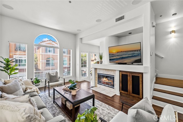 Property photo of 10 Torrigiani Aisle