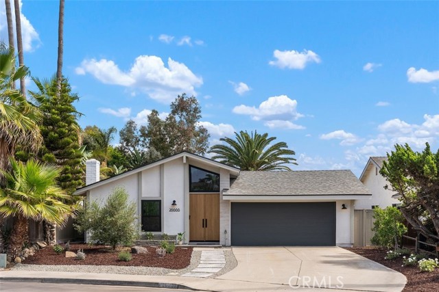 Property photo of 26666 Vuelta Loma