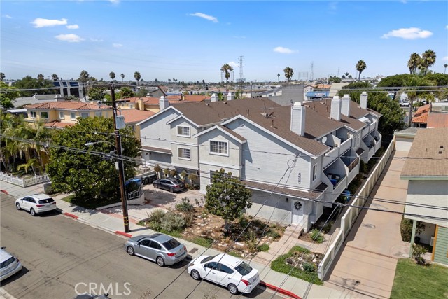 Property photo of 2609 Vanderbilt LN