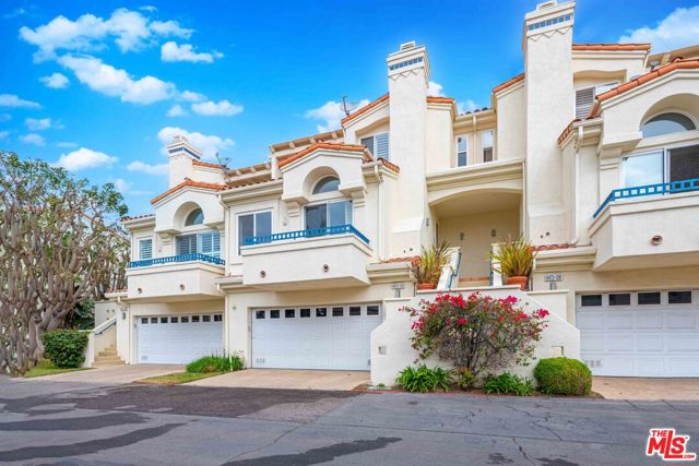 Property photo of 6473 Zuma View PL