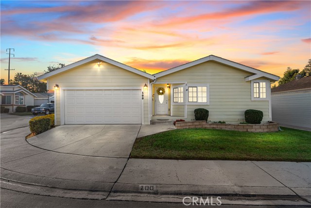 Property photo of 140 W Pioneer