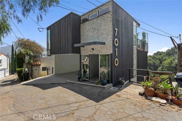 Property photo of 7010 Loyal TR