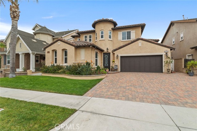 Property photo of 1858 W Meadowbrook