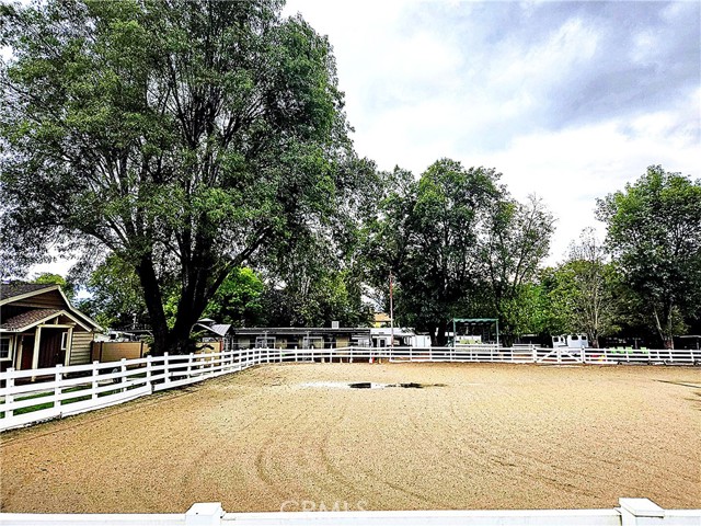 Property photo of 22050 Tulsa