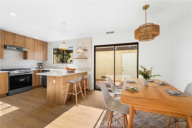 Property photo of 8260 Rush ST