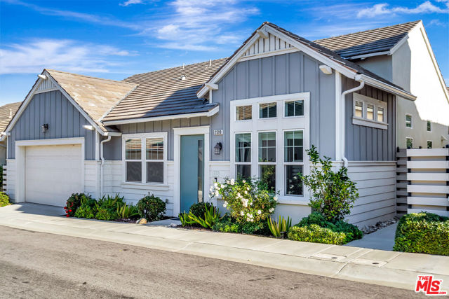 Property photo of 25118 Orange LN