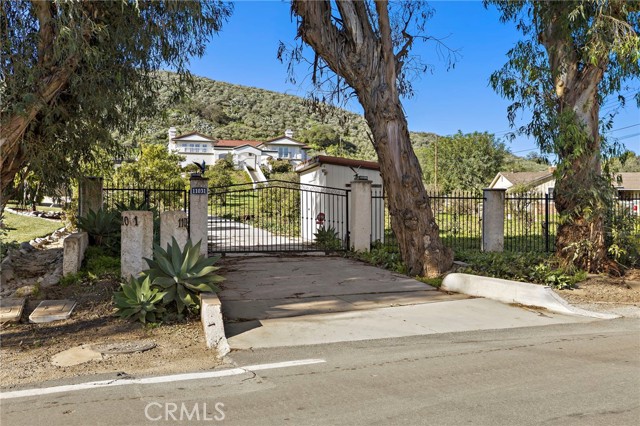 Property photo of 11031 Meads