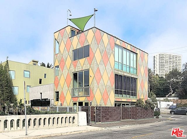 Property photo of 201 Entrada DR