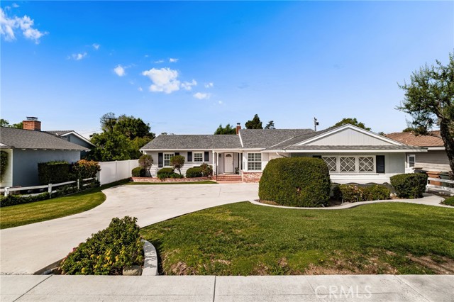 Photo of 1115 N Richman Av