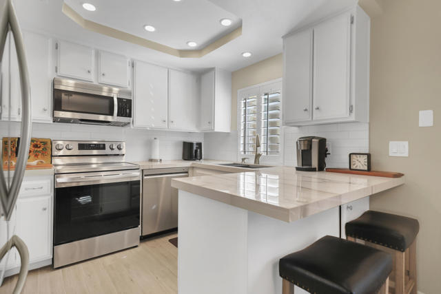 Property photo of 72844 Tony Trabert LN