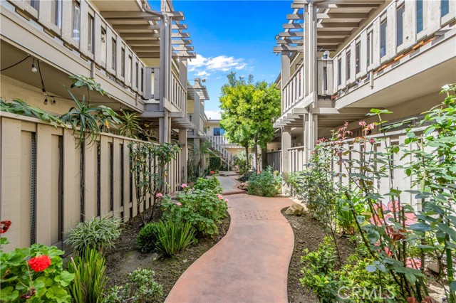 Property photo of 3245 Santa Fe