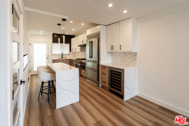 Photo of 2500 Abbot Kinney Bl