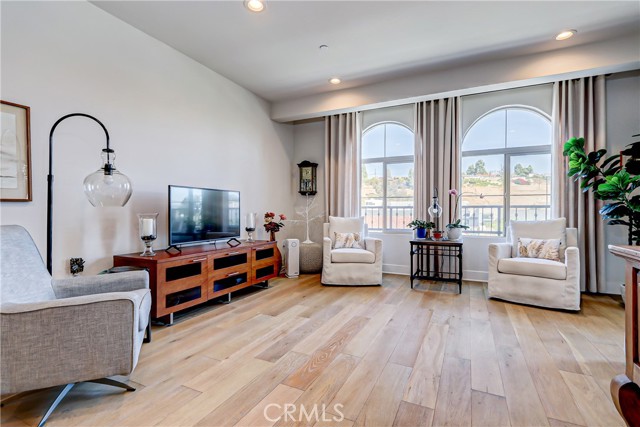 Property photo of 627 Deep Valley DR