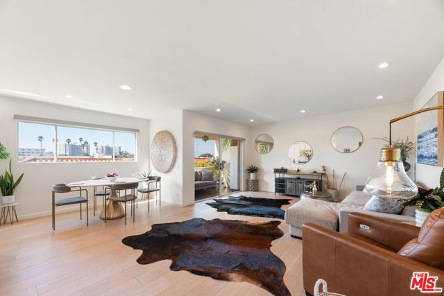 Property photo of 446 San Vicente BL