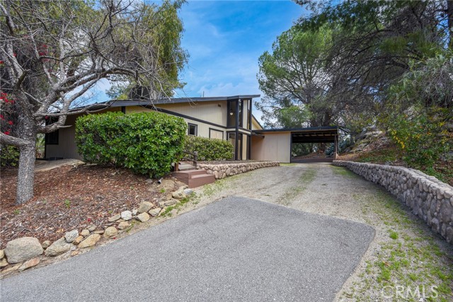 Property photo of 28405 Vista Del Valle