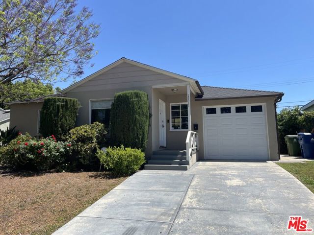 Property photo of 17534 Collins ST