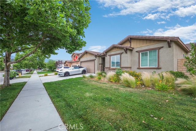 Property photo of 18019 Lapis LN