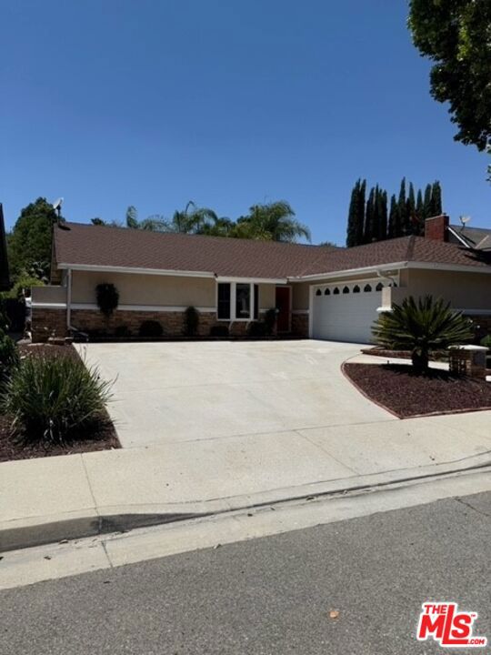 Property photo of 25711 Yucca Valley RD