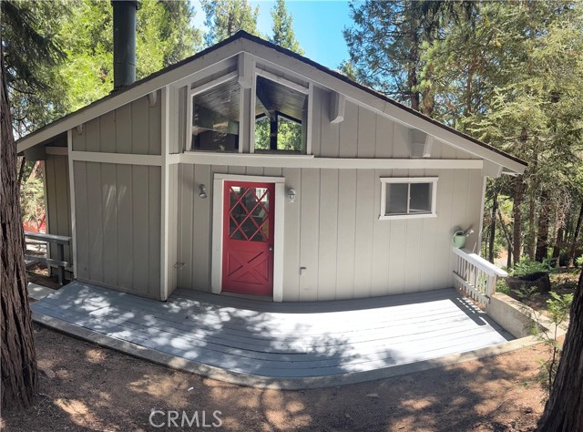 Property photo of 24011 Lakeview DR