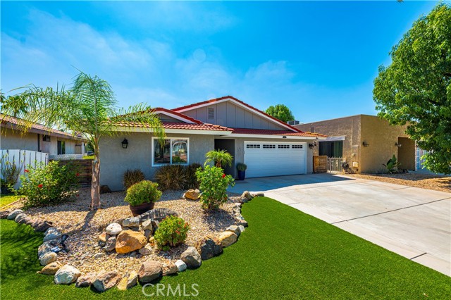 Property photo of 30208 Lands End PL